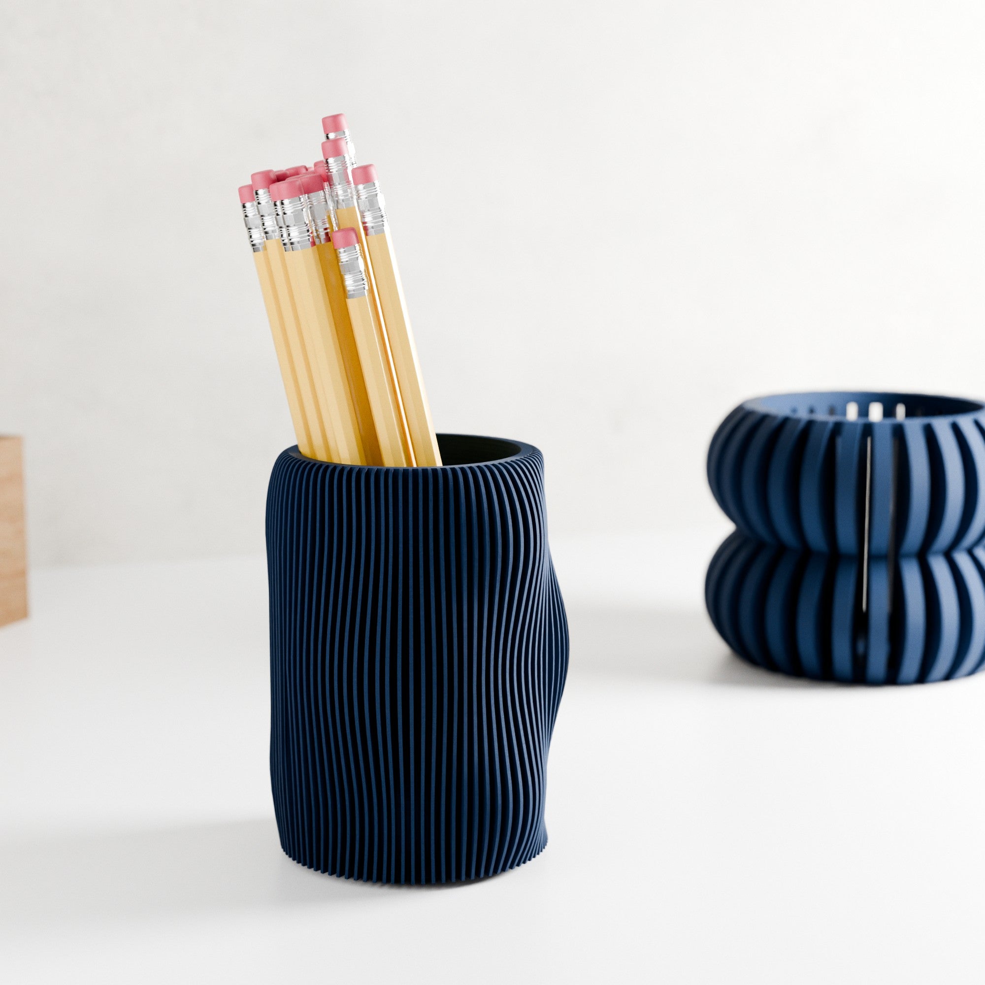 Bubbly Pencil Holder - Image 2